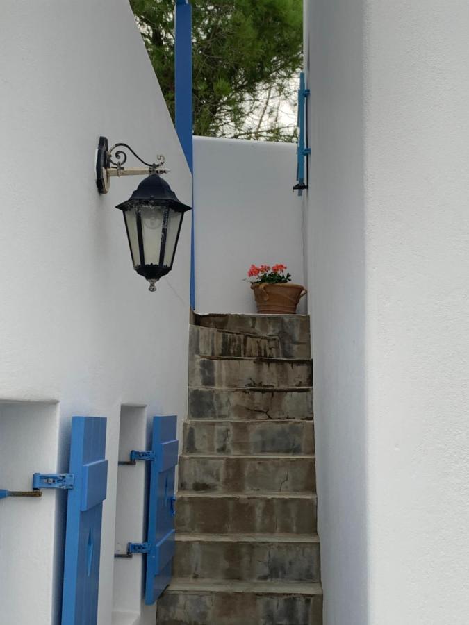 Irenes House Piso Livadi