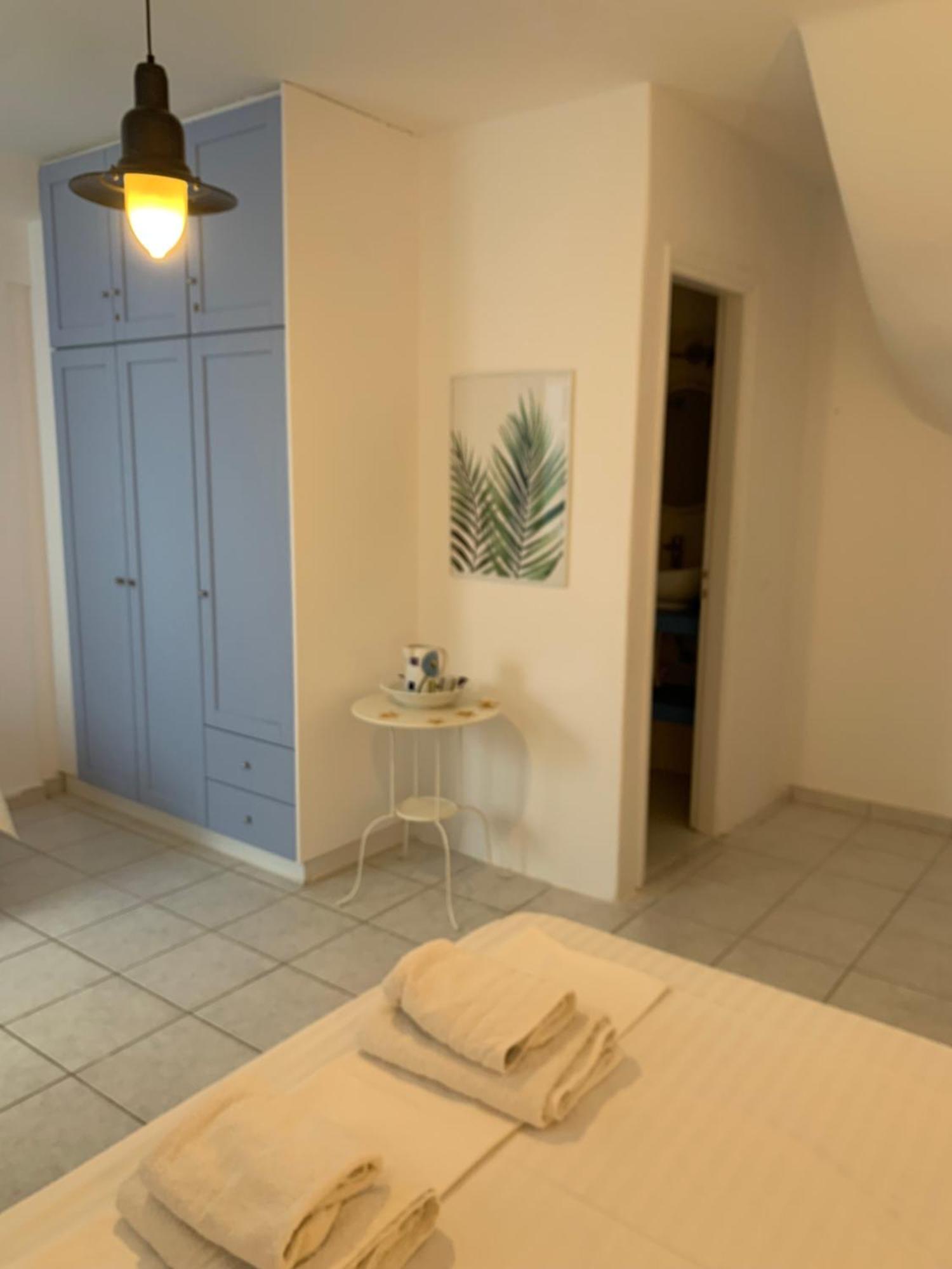 Holiday home Irenes House Piso Livadi