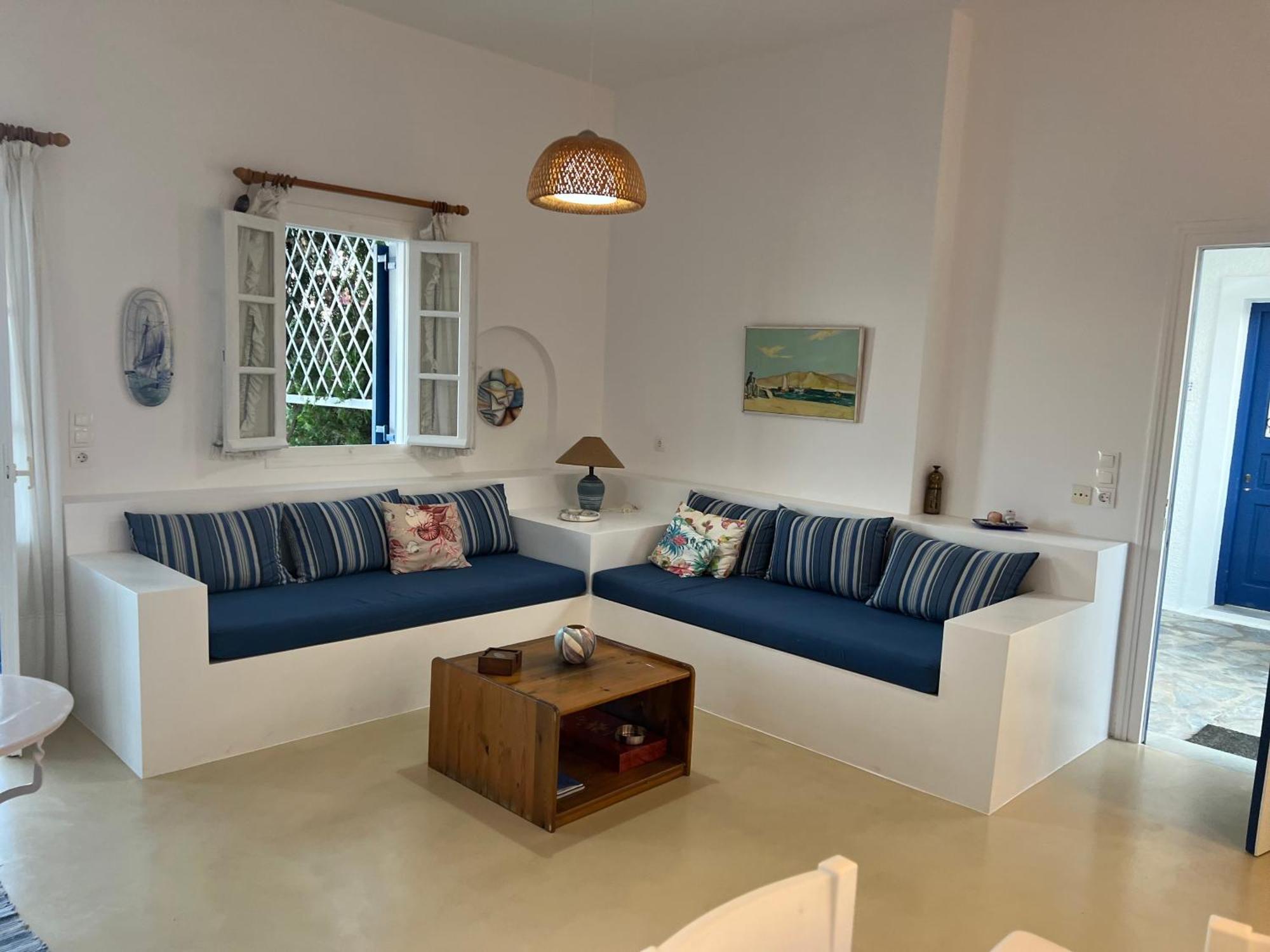 Irenes House Holiday home Piso Livadi